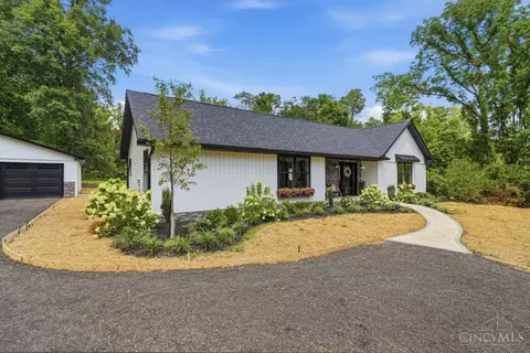 Exterior - 2032 Ford Rd, Morrow, OH 45152 photo 3 of 14