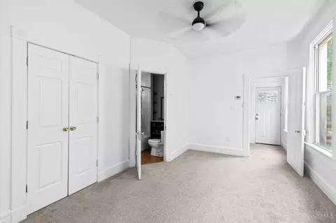 Bedroom - 2224 Victor St, Cincinnati, OH 45219 photo 2 of 7