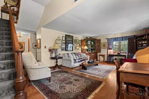 Living - 3187 Centerville Rd, Spring Valley, OH 45370 photo 2 of 8