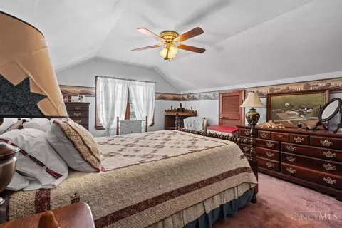 Bedroom - 3187 Centerville Rd, Spring Valley, OH 45370 photo 2 of 6