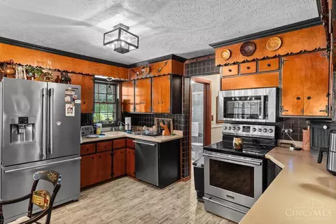 Kitchen - 3187 Centerville Rd, Spring Valley, OH 45370 photo 1 of 3