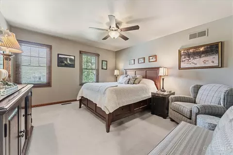 Bedroom - 436 Heathgate Rd, Cincinnati, OH 45255 photo 5 of 8