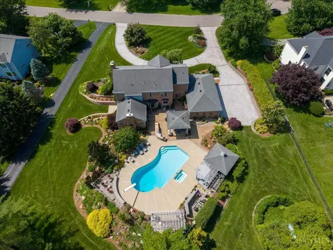 View/Area - 436 Heathgate Rd, Cincinnati, OH 45255 photo 1 of 1