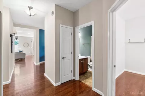 Entry Way - 815 Anson Dr, Cincinnati, OH 45245 photo 1 of 11