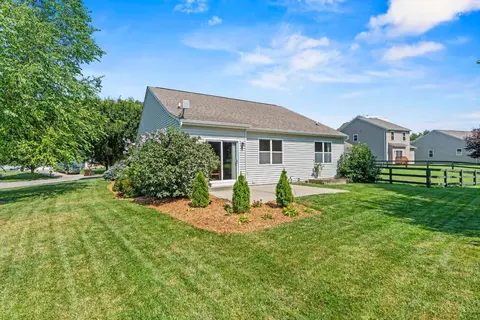 Exterior - 815 Anson Dr, Cincinnati, OH 45245 photo 6 of 9