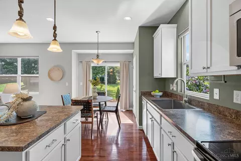 Kitchen - 815 Anson Dr, Cincinnati, OH 45245 photo 6 of 6