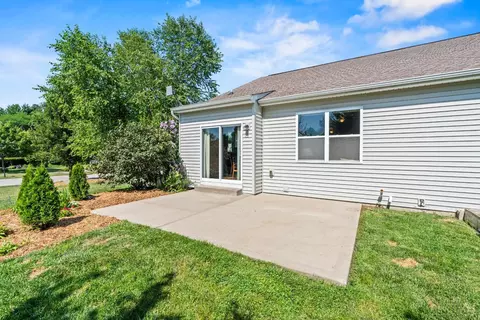 Exterior - 815 Anson Dr, Cincinnati, OH 45245 photo 7 of 9