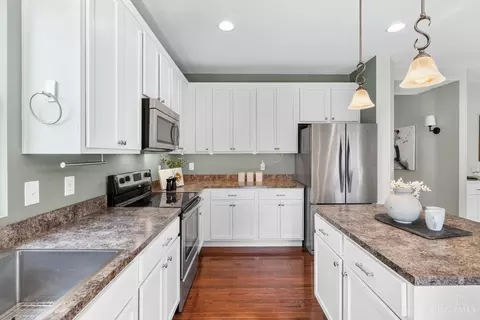 Kitchen - 815 Anson Dr, Cincinnati, OH 45245 photo 4 of 6