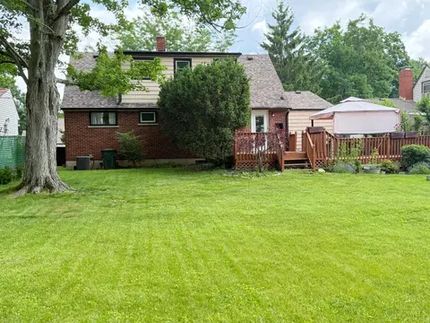 53 Hadley Rd, Greenhills, OH 45218 photo 26