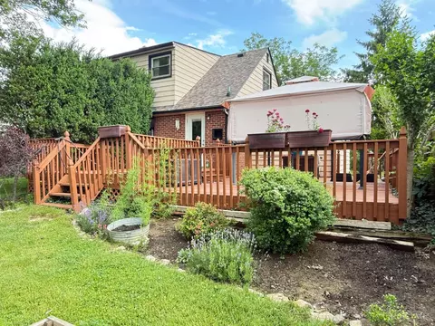 53 Hadley Rd, Greenhills, OH 45218 photo 27