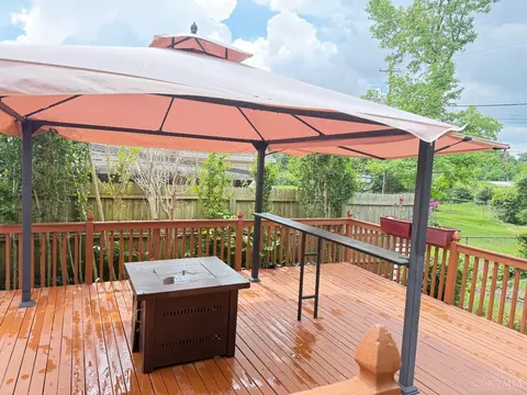 53 Hadley Rd, Greenhills, OH 45218 photo 11