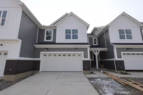 7946 Monet Dr, Mason, OH 45040