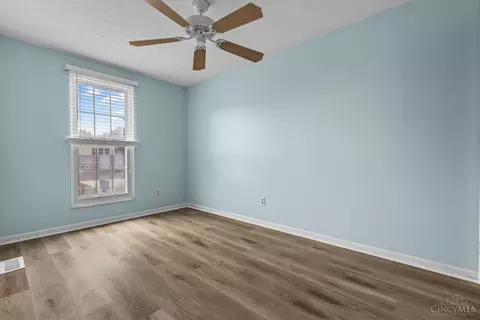 Bedroom - 187 Circle Dr, Harrison, OH 45030 photo 3 of 6