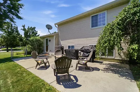 Exterior - 6896 Sequoia Ct, Mason, OH 45040 photo 6 of 9