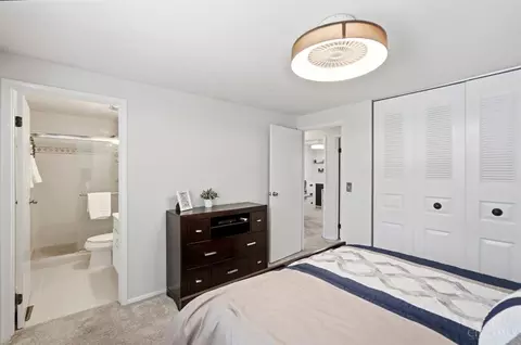 Bedroom - 6896 Sequoia Ct, Mason, OH 45040 photo 2 of 4