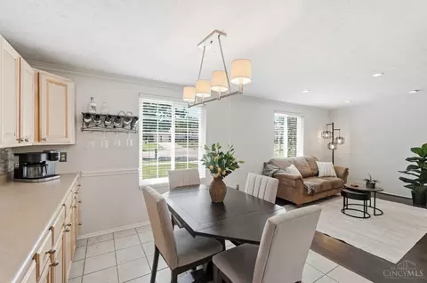 Dining - 6896 Sequoia Ct, Mason, OH 45040 photo 3 of 3