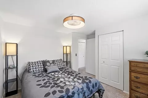 Bedroom - 6896 Sequoia Ct, Mason, OH 45040 photo 4 of 4