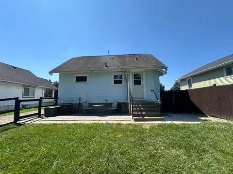 Exterior - 7565 Ross Ave, Cincinnati, OH 45237 photo 12 of 15