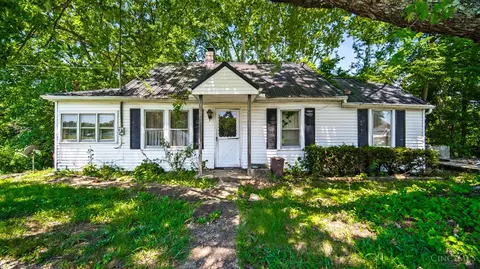 689 Logans Ln, West Union, OH 45693