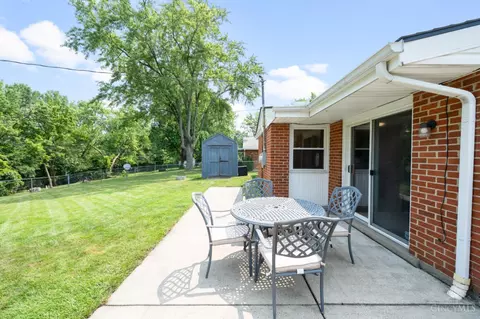 1733 Beaver Creek Ln, Kettering, OH 45429 photo 32