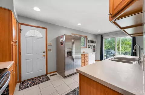 1733 Beaver Creek Ln, Kettering, OH 45429 photo 10