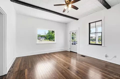 Living - 529 Broadway St, Harrison, OH 45030 photo 3 of 5