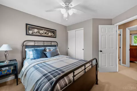 Bedroom - 25 Cascade Ct, Springboro, OH 45066 photo 5 of 6