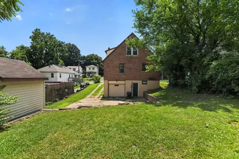 Exterior - 4860 Prosperity Pl, Cincinnati, OH 45238 photo 3 of 6