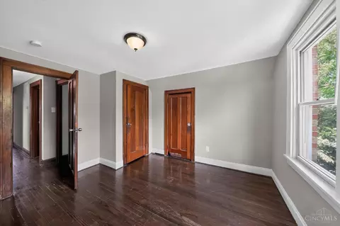 Bedroom - 4860 Prosperity Pl, Cincinnati, OH 45238 photo 6 of 8