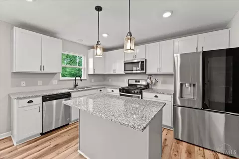 Kitchen - 4828 Clements View Dr, Morrow, OH 45152 photo 1 of 3