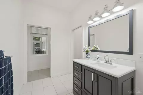 10036 Laurel Glen Dr, Loveland, OH 45140 photo 23