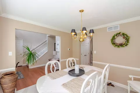 9655 Olde Georgetown Way, Centerville, OH 45458 photo 7