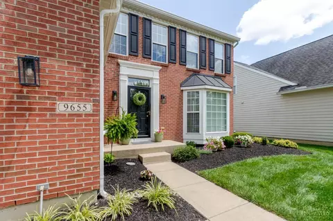 9655 Olde Georgetown Way, Centerville, OH 45458 photo 2