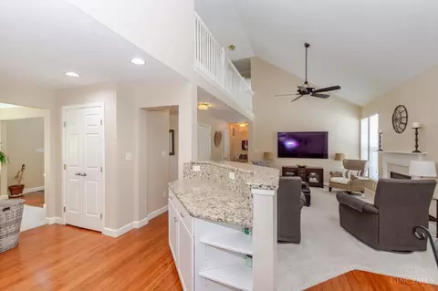 9655 Olde Georgetown Way, Centerville, OH 45458 photo 11