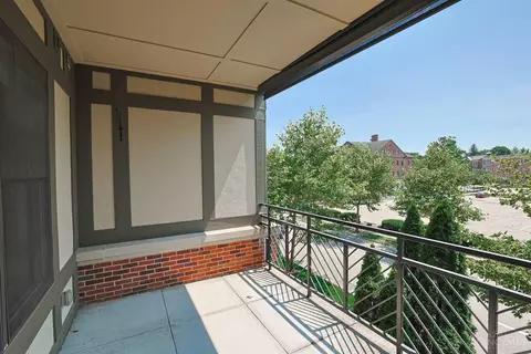 Exterior - 3901 West St, Mariemont, OH 45227 photo 1 of 4