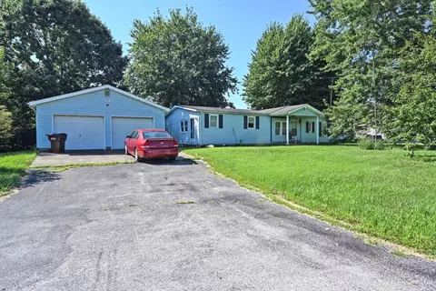 3291 St Rt 756, Felicity, OH 45120