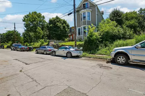Exterior - 1875 Knox St, Cincinnati, OH 45214 photo 1 of 7