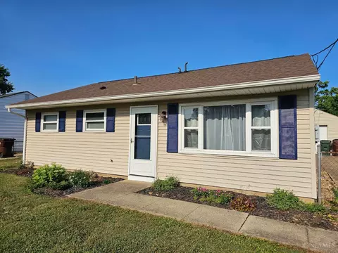 3007 Roslyn Dr, Middletown, OH 45044