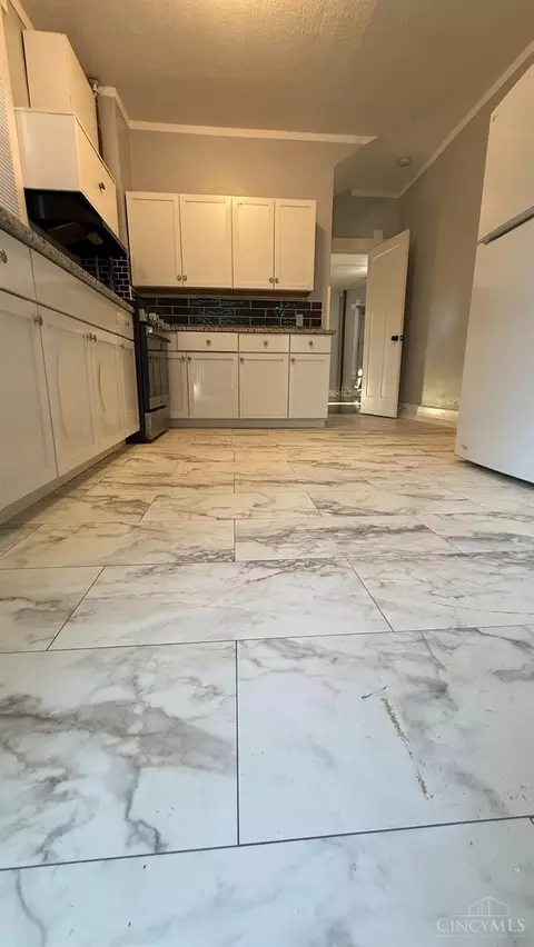 Kitchen - 1730 Kinney Ave, Mount Healthy, OH 45231 photo 1 of 2