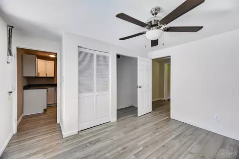 3974 Witham Ln, Cincinnati, OH 45245 photo 9