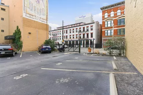 20 12th St, Cincinnati, OH 45202 photo 3
