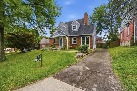 Exterior - 1035 Cheyenne Dr, Cincinnati, OH 45216 photo 3 of 15