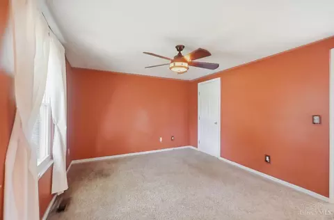Bedroom - 17 Evans Ct, Harrison, OH 45030 photo 2 of 7