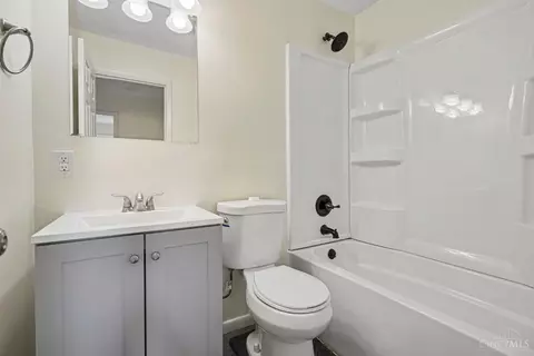 11431 Gravenhurst Dr, Cincinnati, OH 45231 photo 9