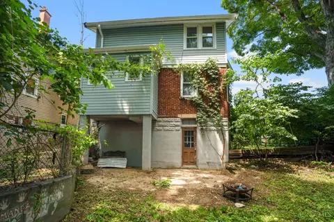 Exterior - 6207 Roe St, Cincinnati, OH 45227 photo 3 of 4