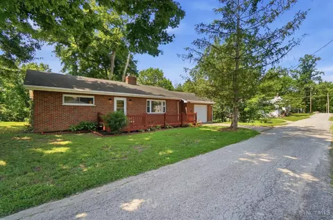 417 Davis Ln, Bethel, OH 45106