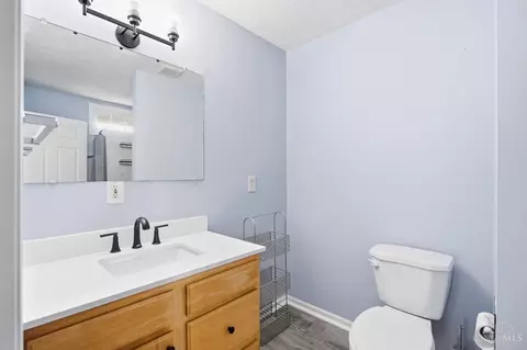 Bath - 113 Gordon Ave, Hamilton, OH 45013 photo 3 of 4