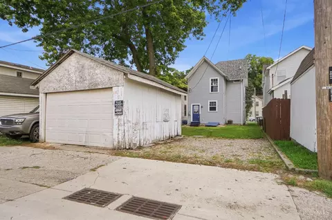 Exterior - 113 Gordon Ave, Hamilton, OH 45013 photo 4 of 8