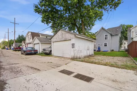Exterior - 113 Gordon Ave, Hamilton, OH 45013 photo 5 of 8
