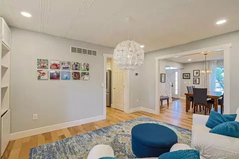 Living - 7885 Eaglecrest Ct, Mason, OH 45040 photo 5 of 5